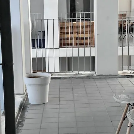 Apparemment 2 Chambres 8 Couchages En Duplex 리옹
